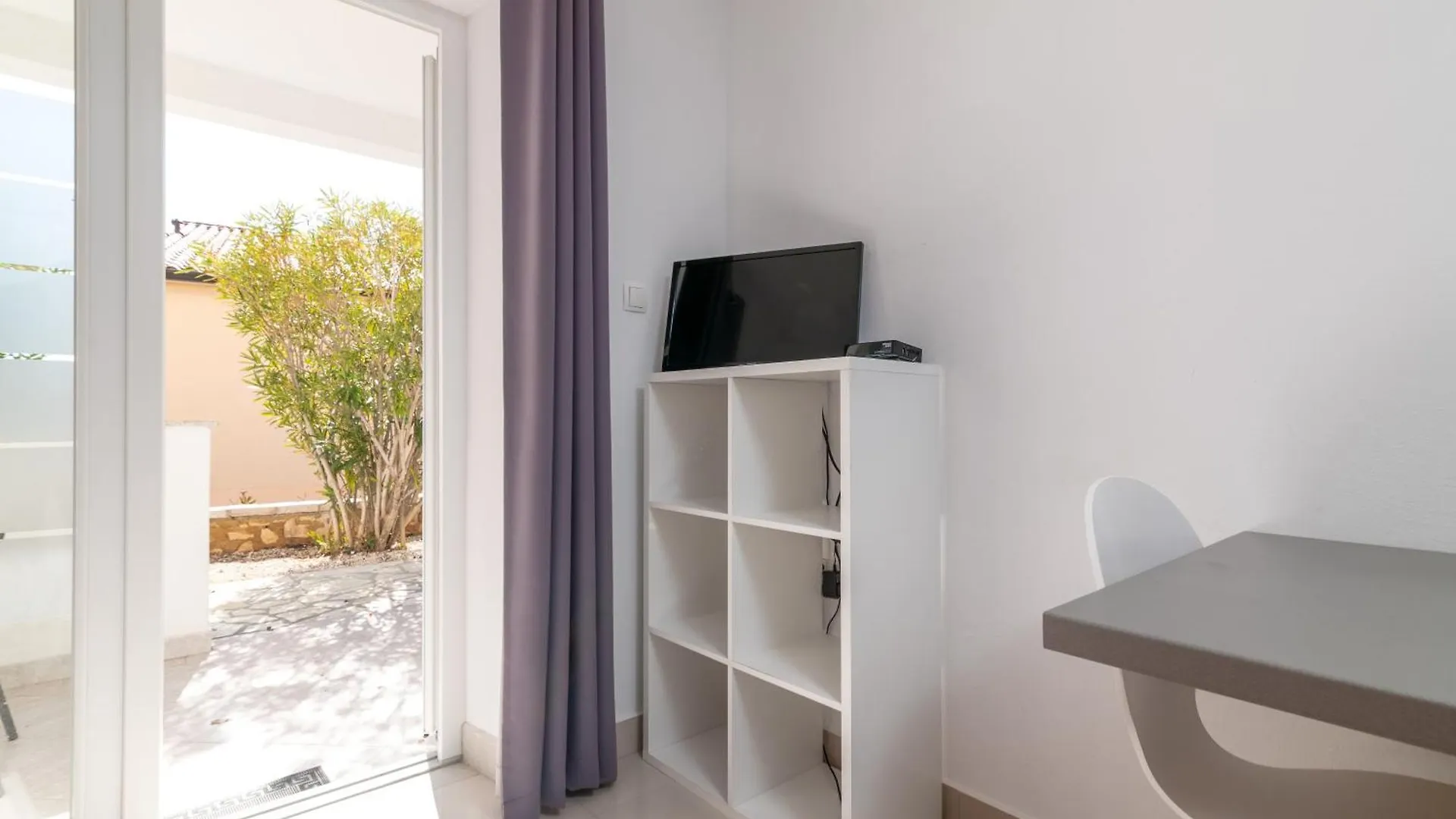 Apartments With A Parking Space Rabac, Labin - 6464 0*, Rabac
