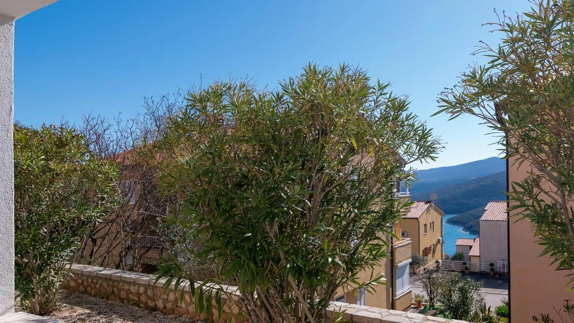 Apartments With A Parking Space Rabac, Labin - 6464 Chorwacja